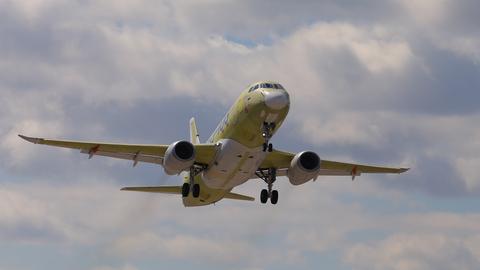 Россия отдаёт за рубеж технологии производства SJ-100