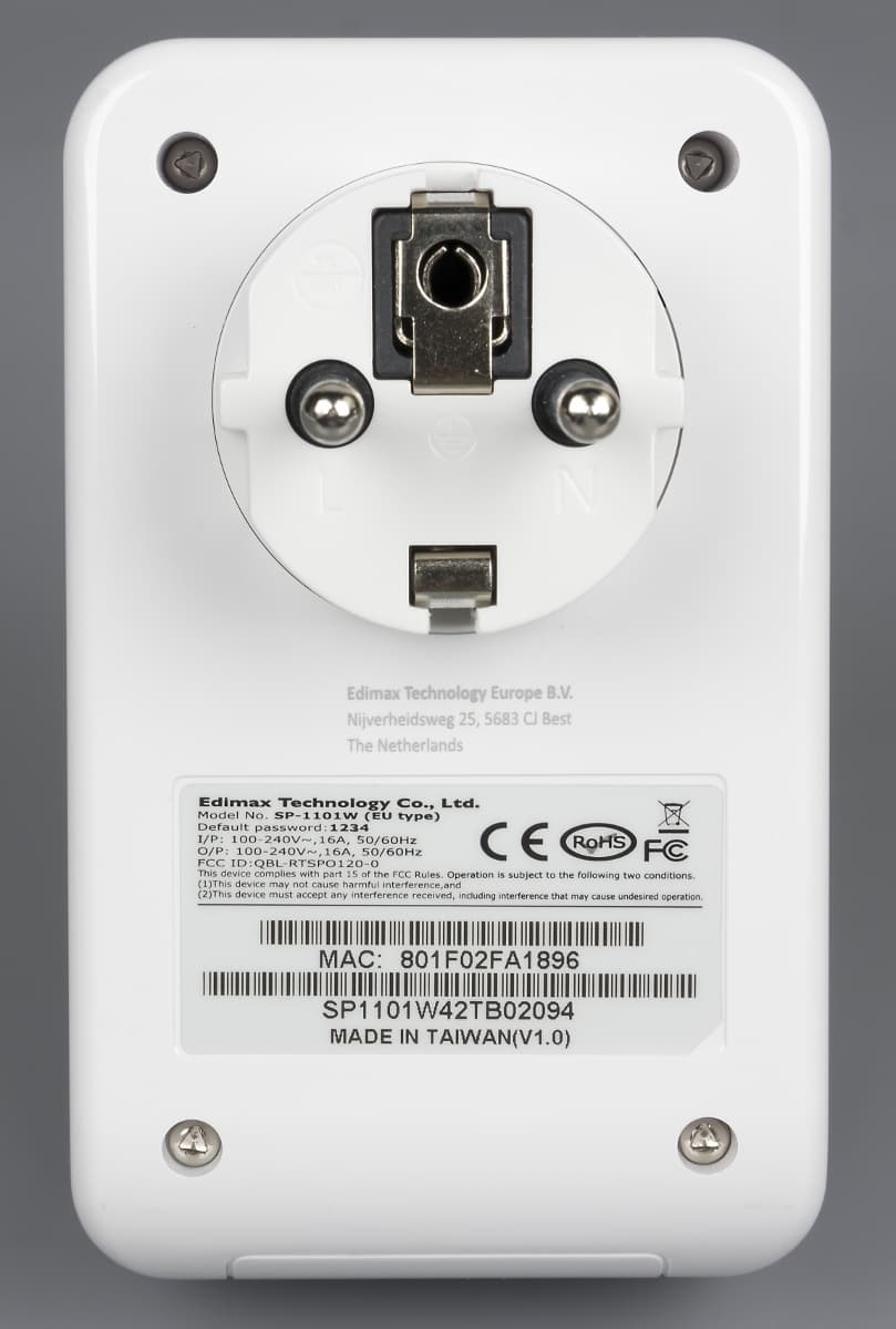 Внешний вид Edimax SP-1101W Внешний вид Edimax SP-1101W