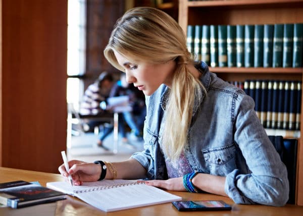 Умный браслет Sony SmartBand SWR10 Умный браслет Sony SmartBand SWR10