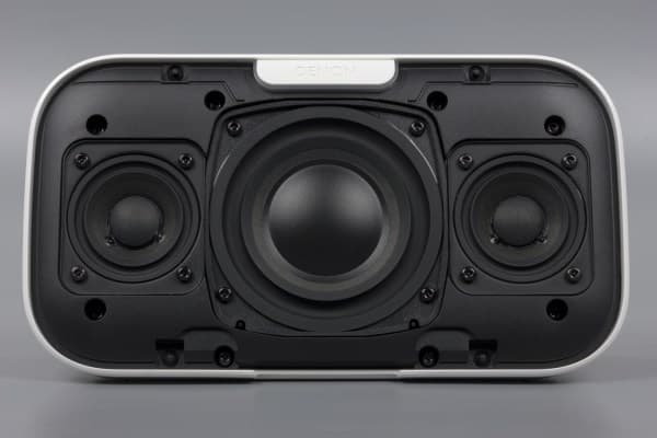 Дизайн колонки Denon Envaya