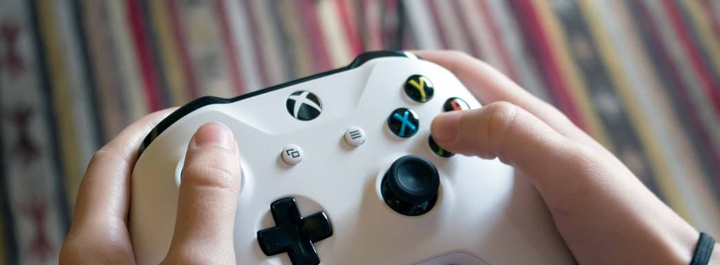 Глава Microsoft хочет выпускать игры на всех платформах