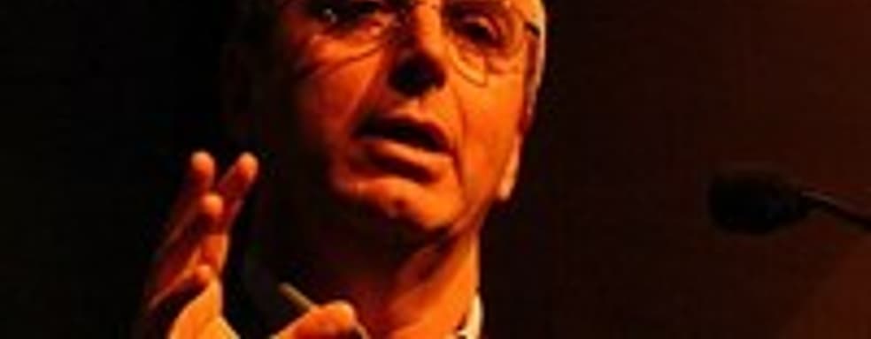 EA: John Riccitiello остается на своем месте