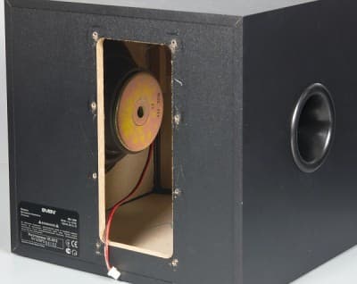 Сабвуфер Sven MS-1080, вид изнутри