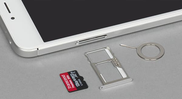 Обзор смартфона Yu Yunicorn (YU5530)