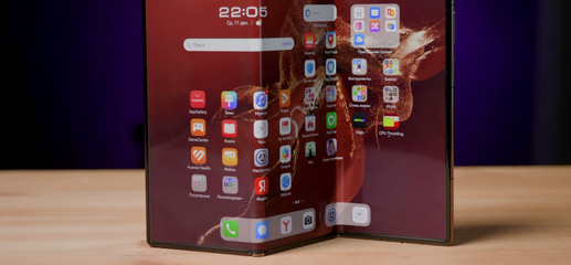 Первый взгляд на тройной складной смартфон Huawei Mate XT