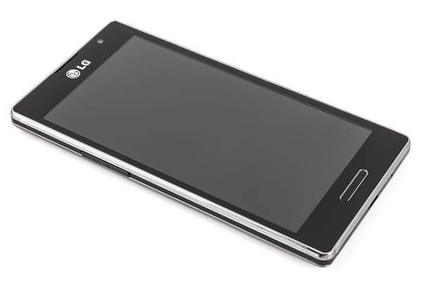 Обзор LG Optimus L9