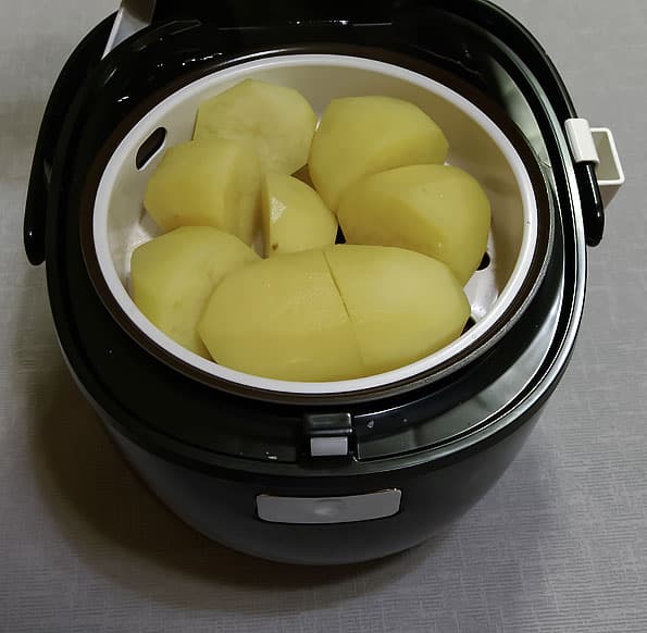 мультиварка с инвертором Redmond RMC-011