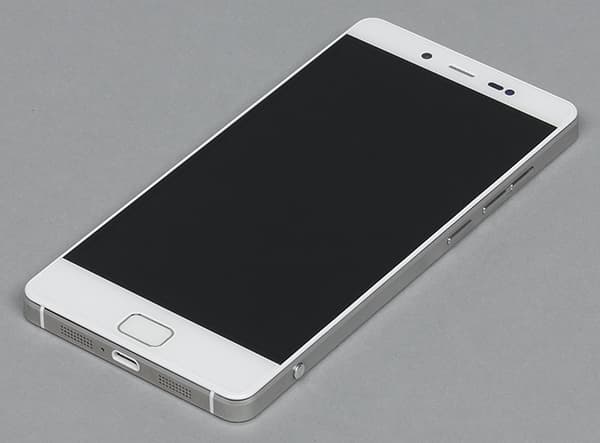 Смартфон Leagoo Elite 1