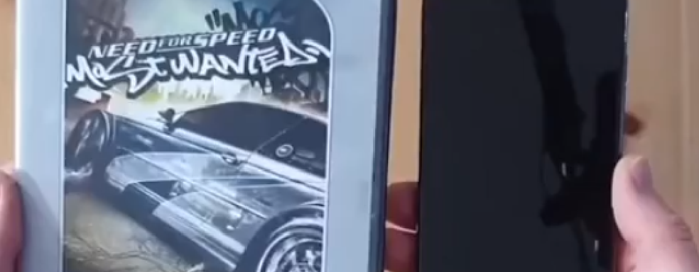 Need for Speed Most Wanted (2005) запустили на телефоне, установив игру с диска. Энтузиаст собрал необычный сетап