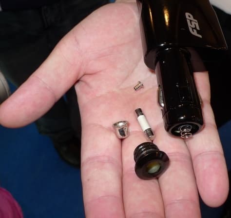 Автомобильный адаптер производства FSP