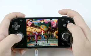 Retroid сыграла на портативной консоли Pocket Mini с новым экраном и фронтальной панелью