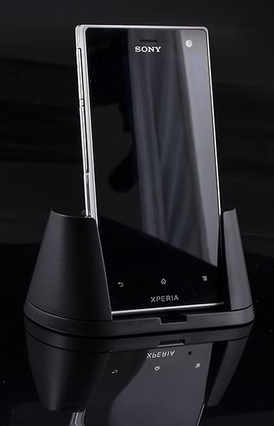 Обзор коммуникатора Sony Xperia acro S
