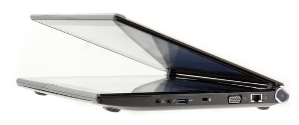 ноутбук Acer Iconia с двумя экранами