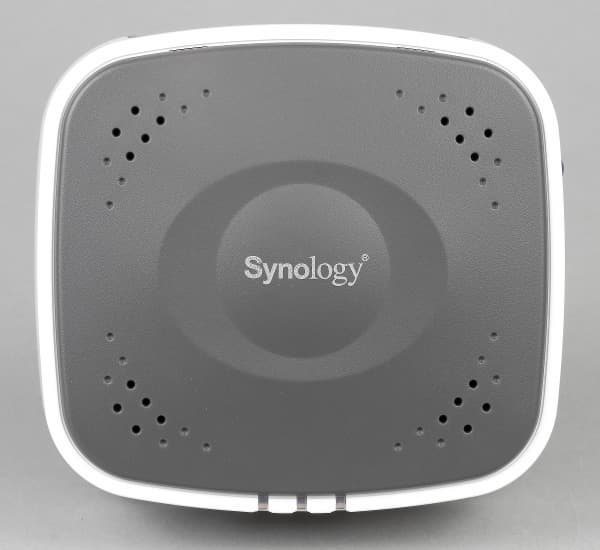 Внешний вид Synology USB Station 2 Внешний вид Synology USB Station 2