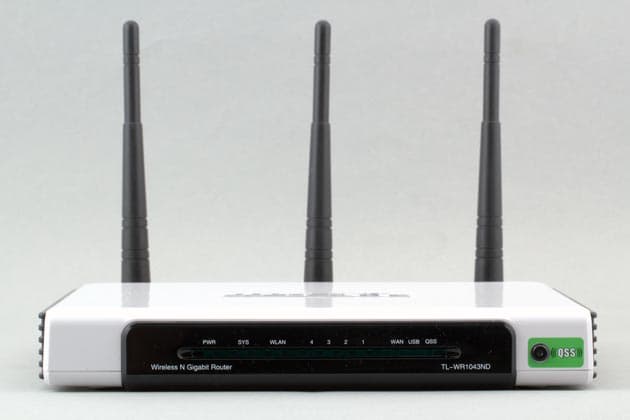Рис.3, tp-link wr1043nd, фронтальная часть устройства