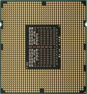 Процессор Core i7 (сторона с контактными площадками)
