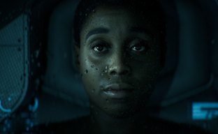 Создатель хоррора Directive 8020 не хочет жить в мире, где темнокожие женщины не могут быть главными героинями