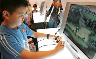 Чтобы китайские дети не играли по ночам, Tencent начала использовать технологию распознания лиц