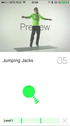 Moov, закрепленный на ноге