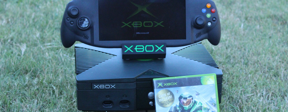 Modder assembled a full-fledged portable version of Xbox and showed the result