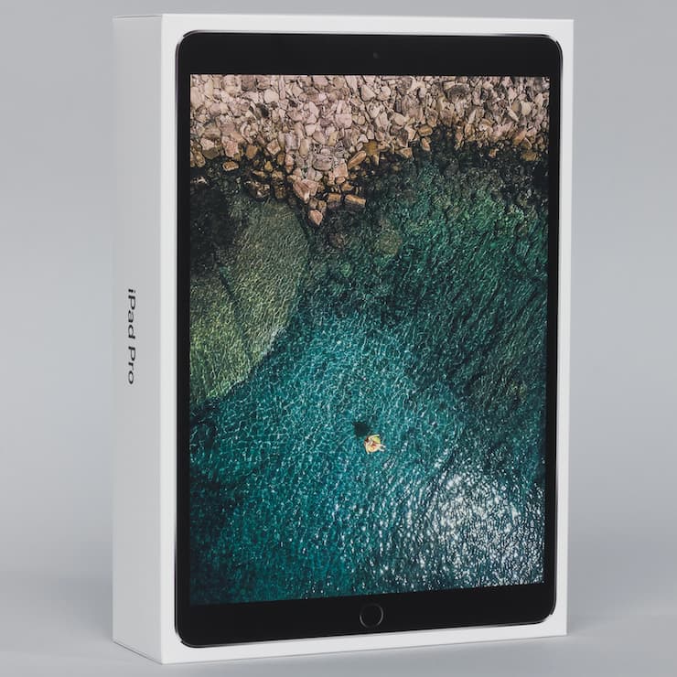 Коробка iPad Pro 10,5″