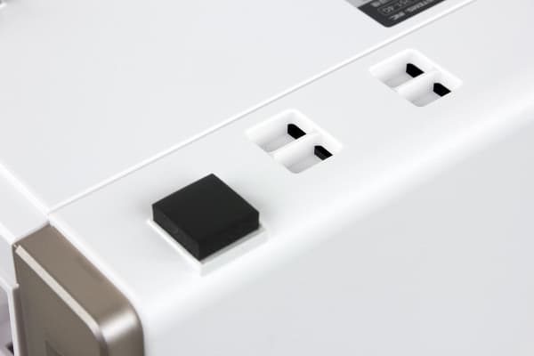 Конструкция QNAP TS-251 Конструкция QNAP TS-251