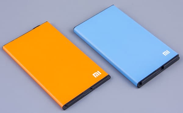 Основная и дополнительная батареи Xiaomi Mi2S Основная и дополнительная батареи Xiaomi Mi2S