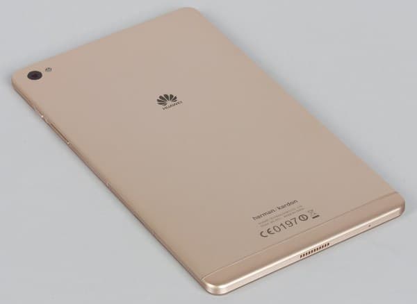 Дизайн планшета Huawei Mediapad M2 8.0