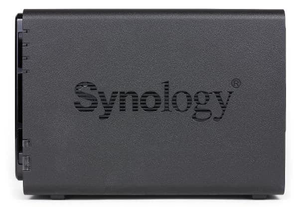 Внешний вид Synology DS214play Внешний вид Synology DS214play