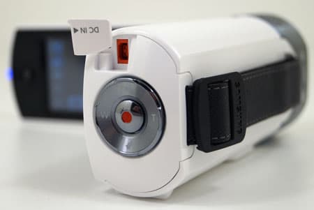 Видеокамера Samsung HMX-QF30