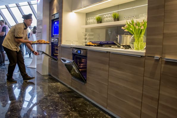 Выпечка из духового шкафа LG