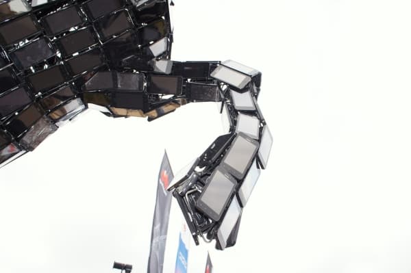 крылатый конь Huawei на MWC 2012