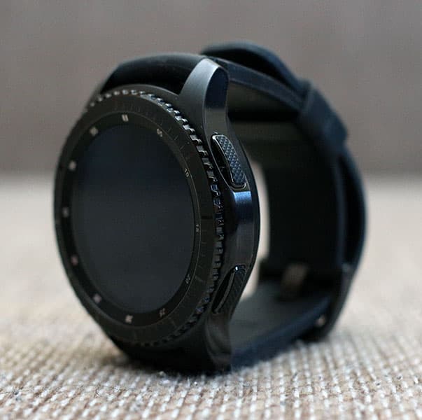 Умные часы Samsung Gear S3