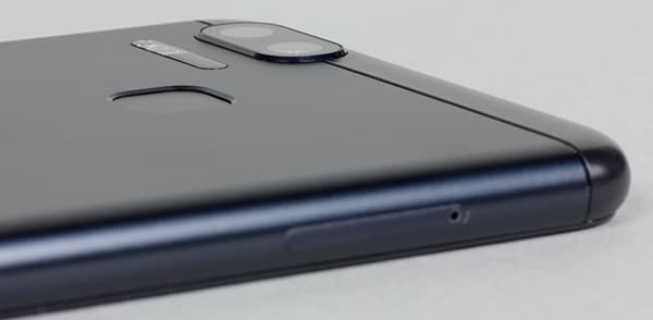 Смартфон Asus Zenfone 3 Zoom