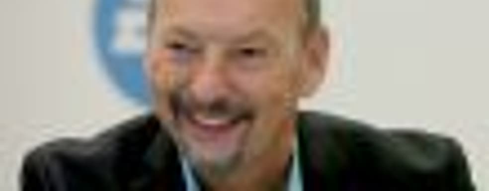 Питер Мур рассказал о том, как послал куда подальше создателя Соника