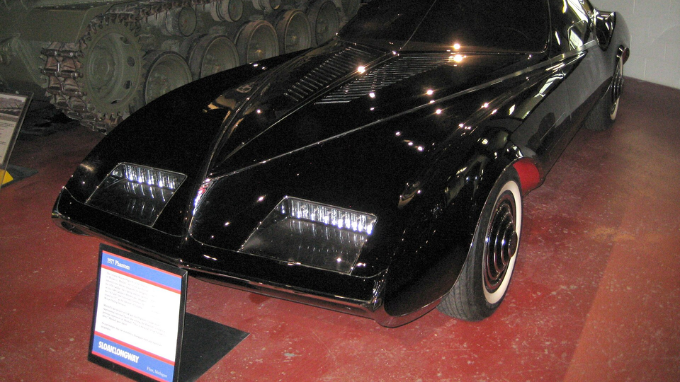 Pontiac Phantom: последний шедевр Билла Митчелла