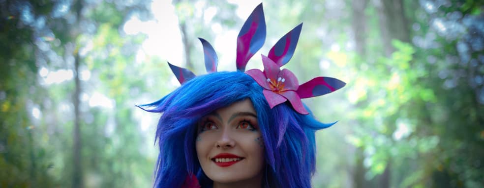 Любопытный хамелеон: косплеерша воплотила образ Нико из League of Legends