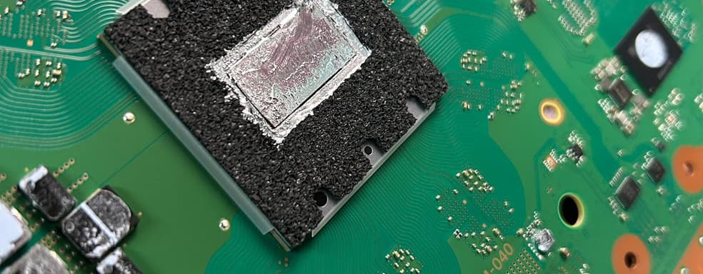 Все консоли PS5 рано или поздно потребуют ремонта из-за деградации жидкого метала, заявил специалист