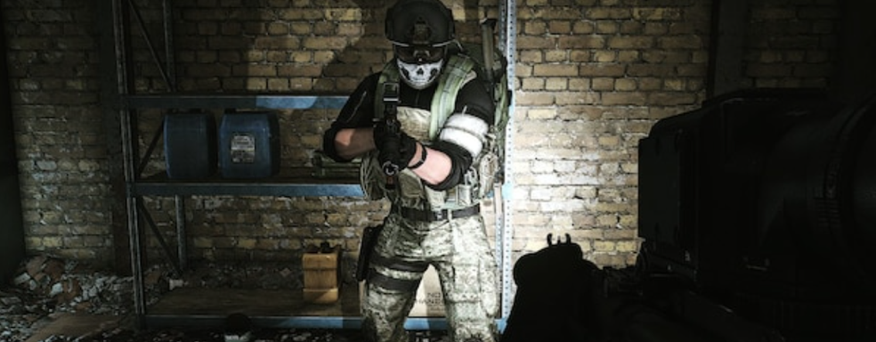 Создатели Escape from Tarkov показали тушение пожара в серверной — в стиле сцены из классической Resident Evil