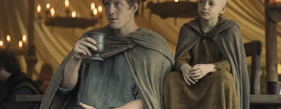 Создатель сериала «Рыцарь Семи Королевств» рассказал, чем экранизация отличается от повестей Джорджа Мартина