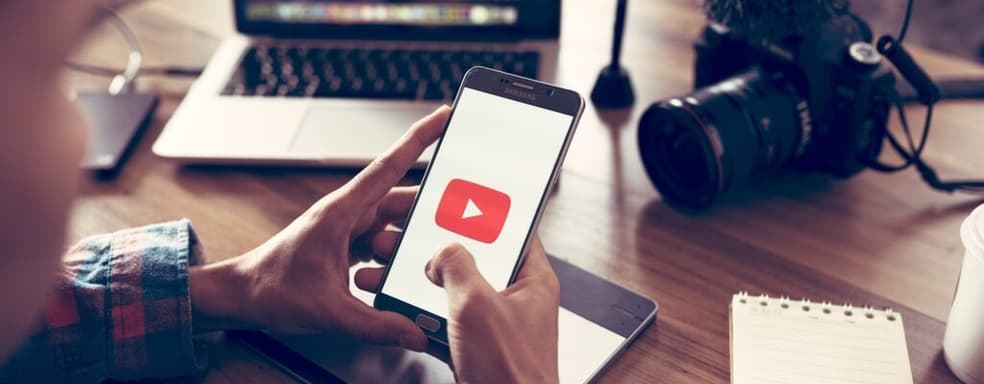 YouTube в под огнём критики. Платформа вносит изменения в видео пользователей без их ведома