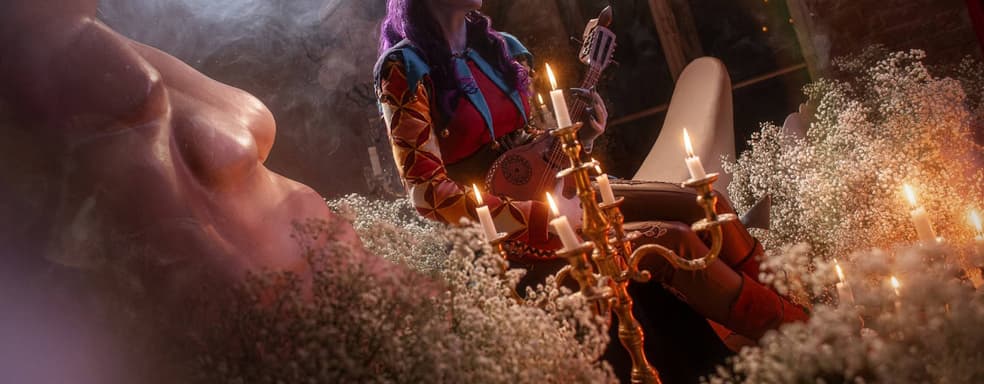 Бард из Изумрудной рощи: косплеерша воплотила образ Альфиры из Baldur's Gate 3