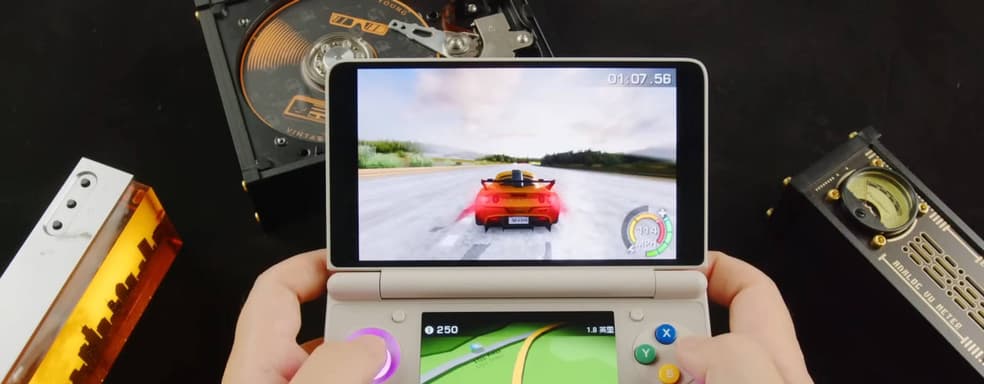 AYN показала портативную и раскладную консоль с двумя экранами Thor в деле