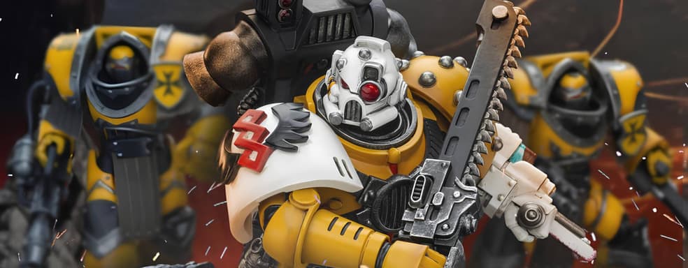 Полевой медик из Warhammer: The Horus Heresy: JoyToy открыла предзаказ на фигурку Апотекария из Имперских Кулаков