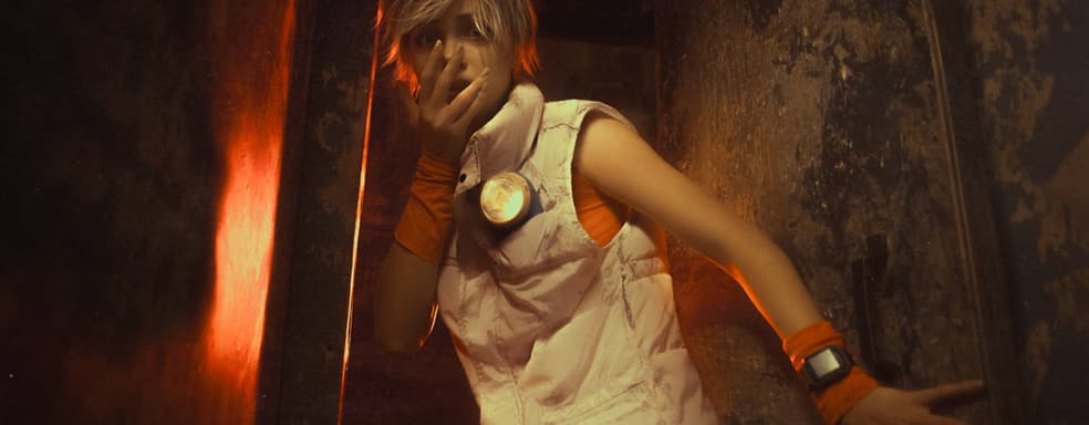 «В своих беспокойных снах я вижу тот город»: модель показала косплей Хизер Мейсон из Silent Hill 3