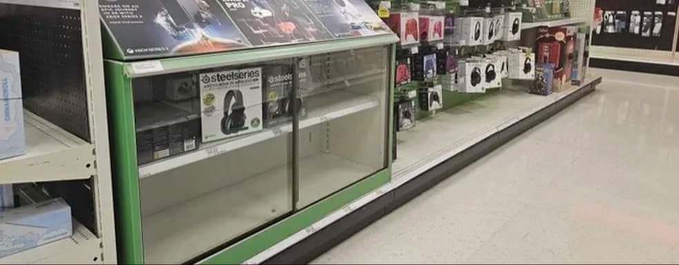 Что на самом деле происходит с Xbox в крупных магазинах. Комментарий Microsoft