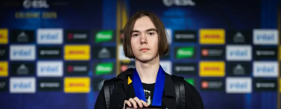 Психолог Team Spirit объяснил пользу ругательств и эмоциональных высказываний в процессе игры