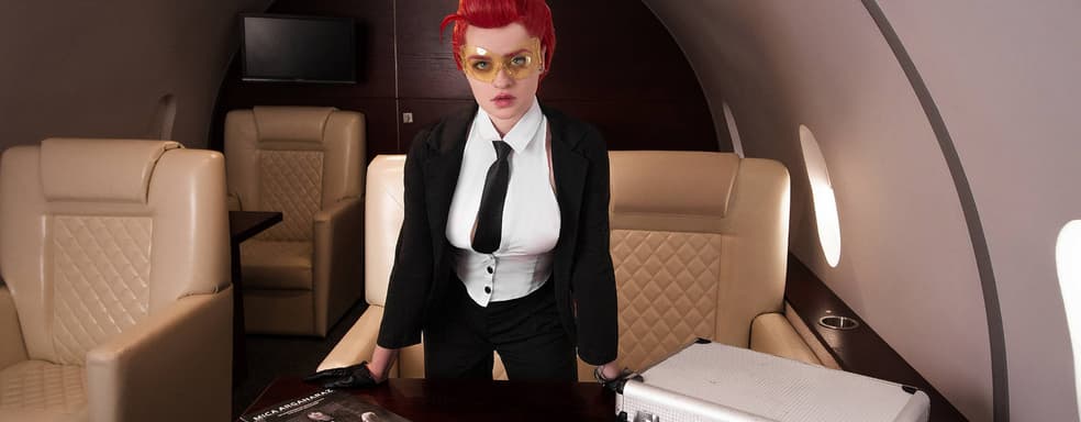 Тайный агент: косплеерша воплотила классический образ Вайпер из серии Street Fighter