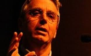 EA: John Riccitiello остается на своем месте