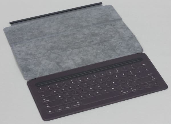 Apple Smart Keyboard